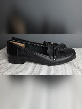 Naturalizer Black Leather Tassel Loafers for Men